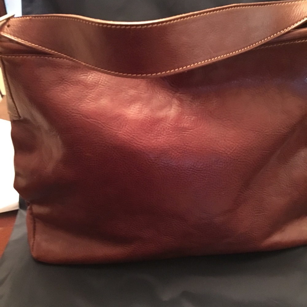 Leather handbag